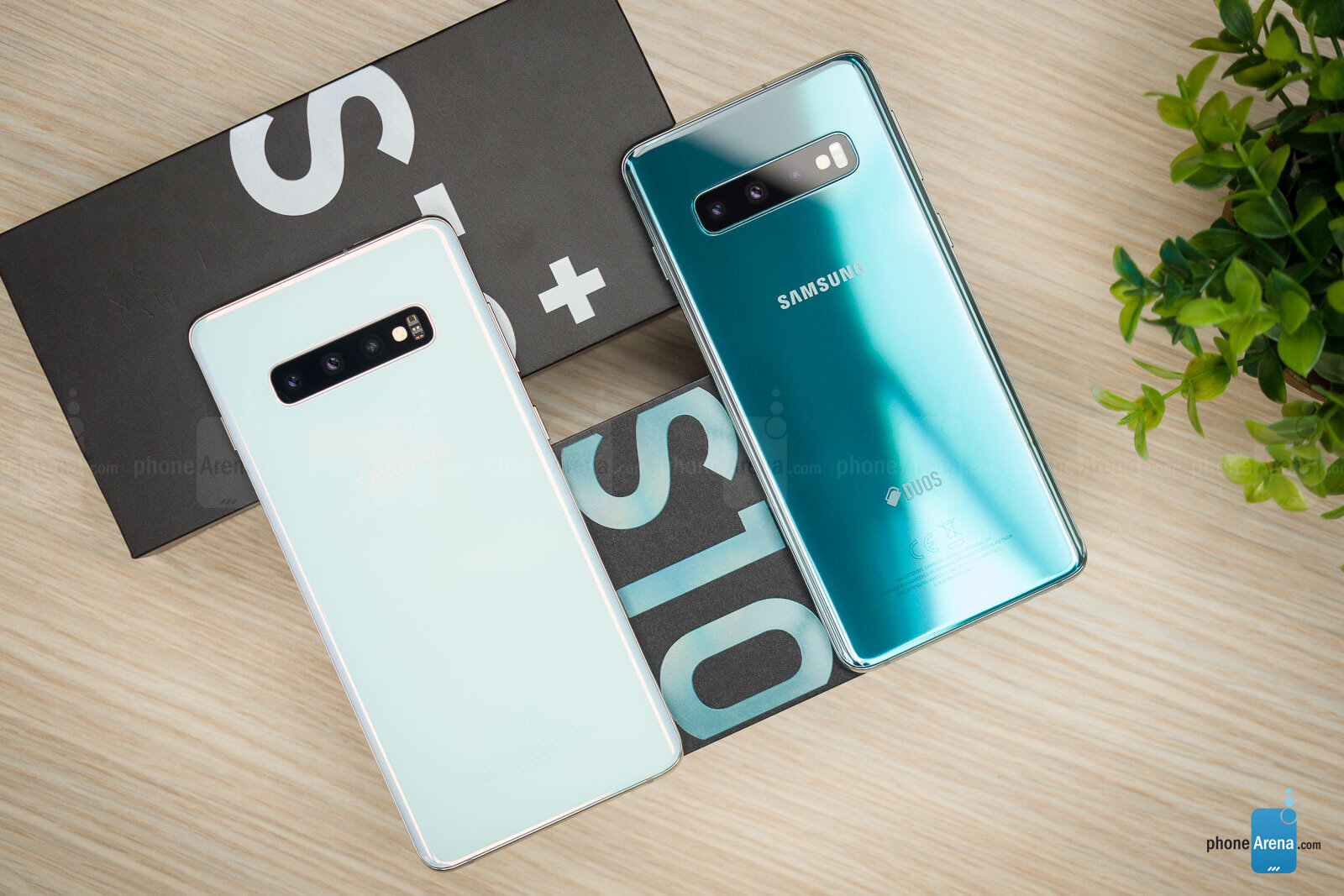 Galaxy S10 and Galaxy S10 Plus بهترین گوشی های هوشمند سامسونگ